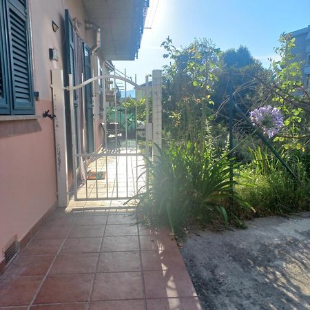 הוילה Piano di Follo La Casa Di Ulivi מראה חיצוני תמונה